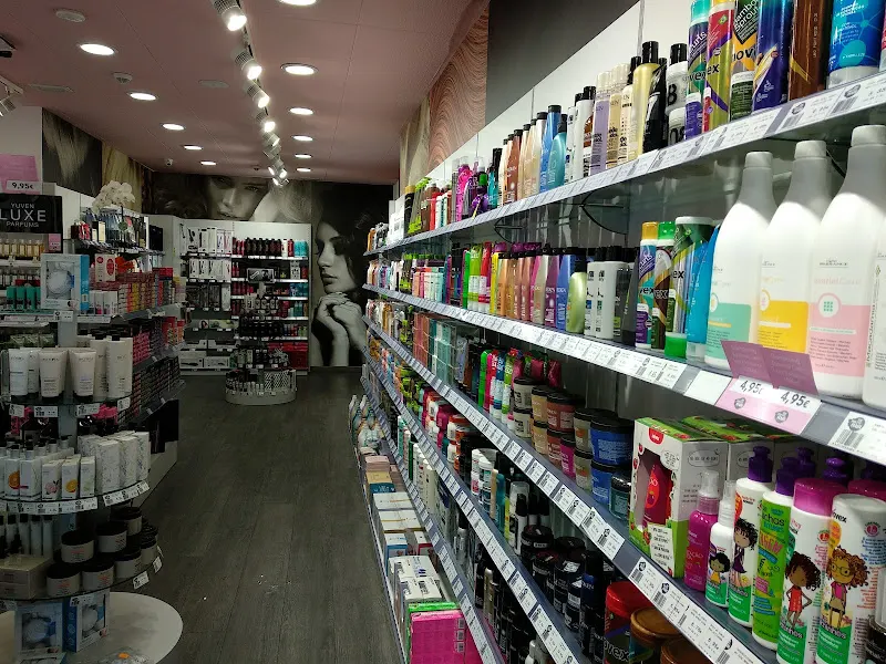 The Pretty Hair - Tienda de artículos de aseo personal en Pas de la Casa - foto 3