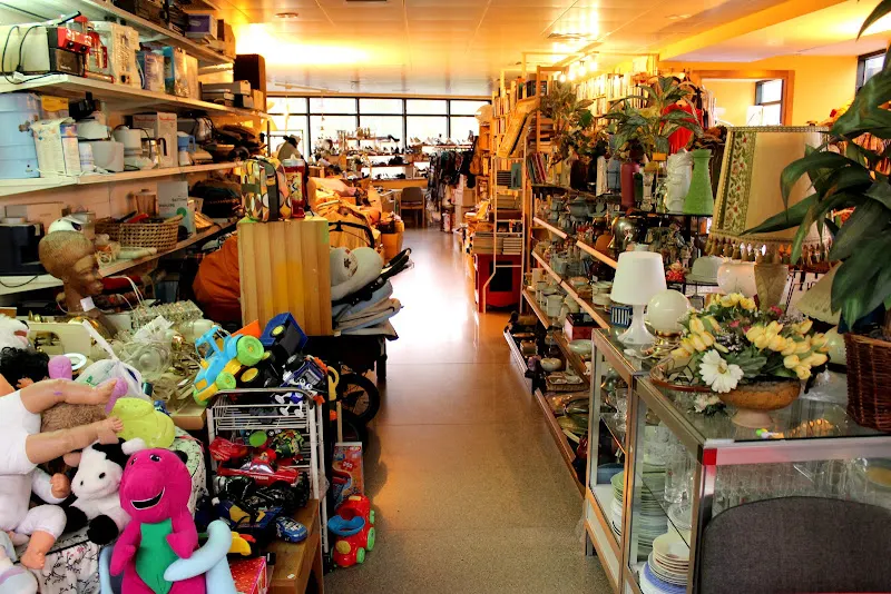 CARISMA LA MASSANA - Tienda de segunda mano en La Massana - foto 3
