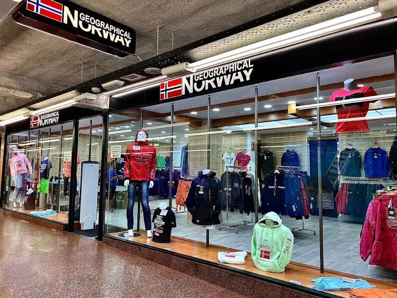 Geographical Norway - Tienda de ropa en Les Escaldes, Andorra - foto 2