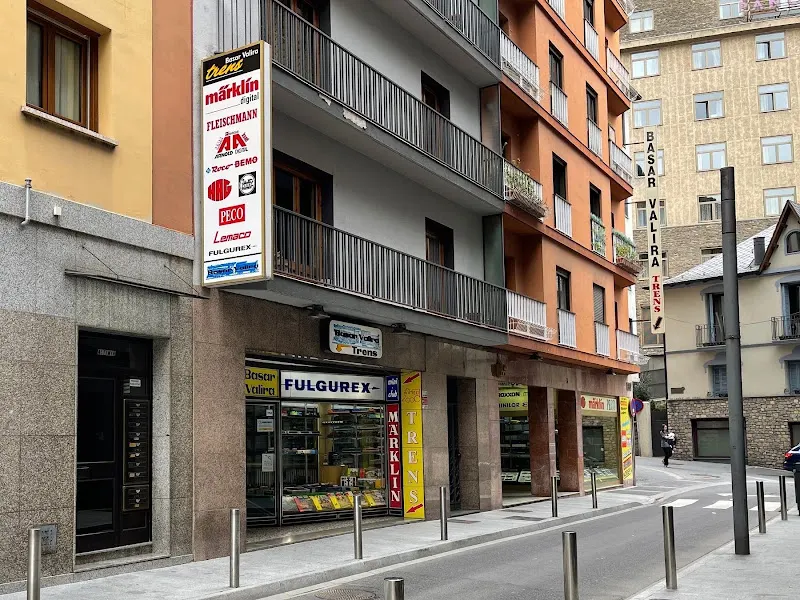 Basar Valira – Trens - Les Escaldes, Andorra