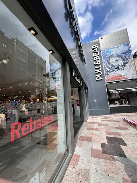 Pull&Bear | Andorra la Vella - Tienda de ropa en Les Escaldes, Andorra - foto 3