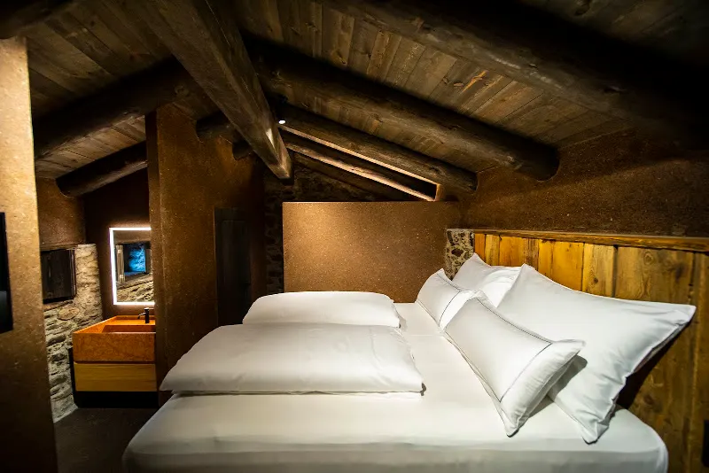 Les Pardines 1819 Mountain Suites & SPA