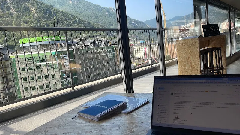 Hive Five Coworking Andorra - Espacio de coworking en Escaldes-Engordany - foto 2