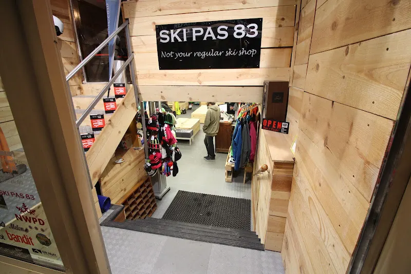 Ski Pas 83 - Tienda de esquí en Pas de la Casa - foto 2