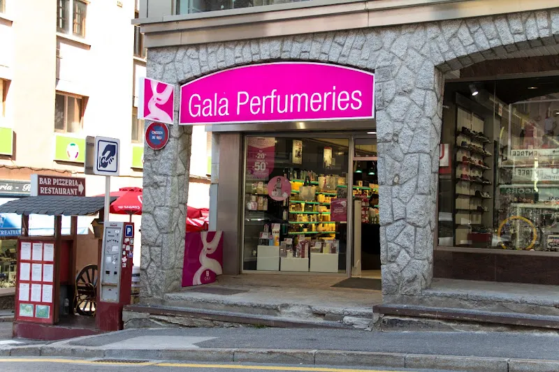 Gala Perfumeries - Perfumería en Pas de la Casa - foto 2