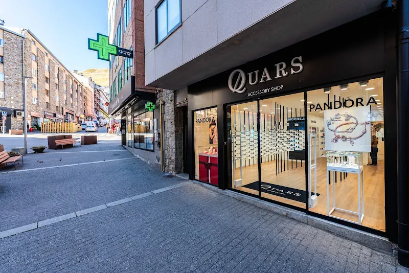 Quars Pas 4 - Tienda de accesorios de moda en Pas de la Casa - foto 2