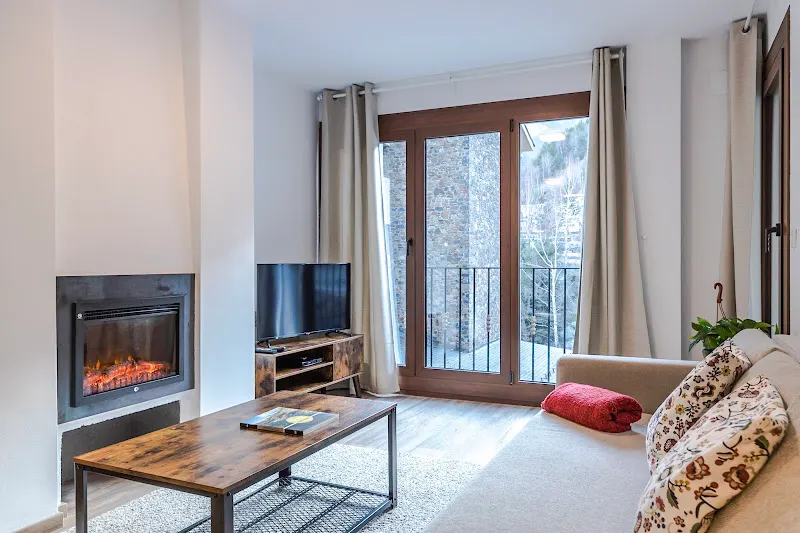 Stay Arinsal Apartment - 4 people, walk to the chairlift Arinsal - Apartament de lloguer vacacional en Arinsal - foto 3