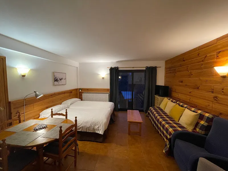 Apartaments Casa Vella Popaire - Hotel en Soldeu - foto 3