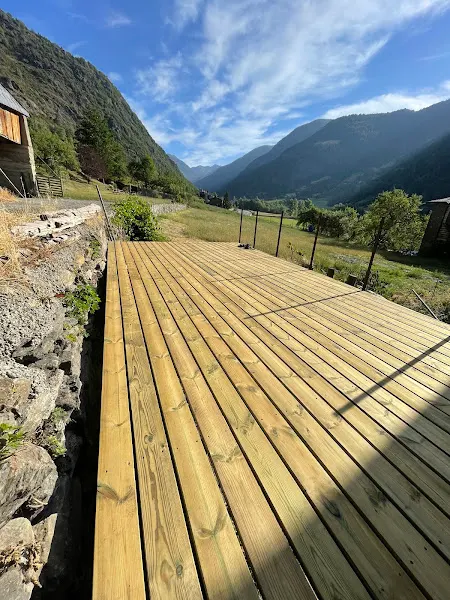 Foxsti Serveis - Servicios de limpieza en general y trabajos en carpintería y colocaciones - Escaldes-Engordany